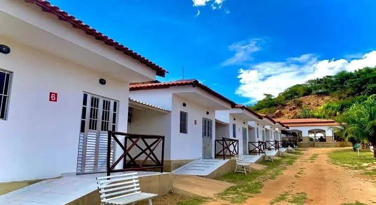 Fachadas e acesso às acomodações
